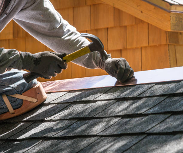 Best Flat Roof Repair Services  in Cuero, TX